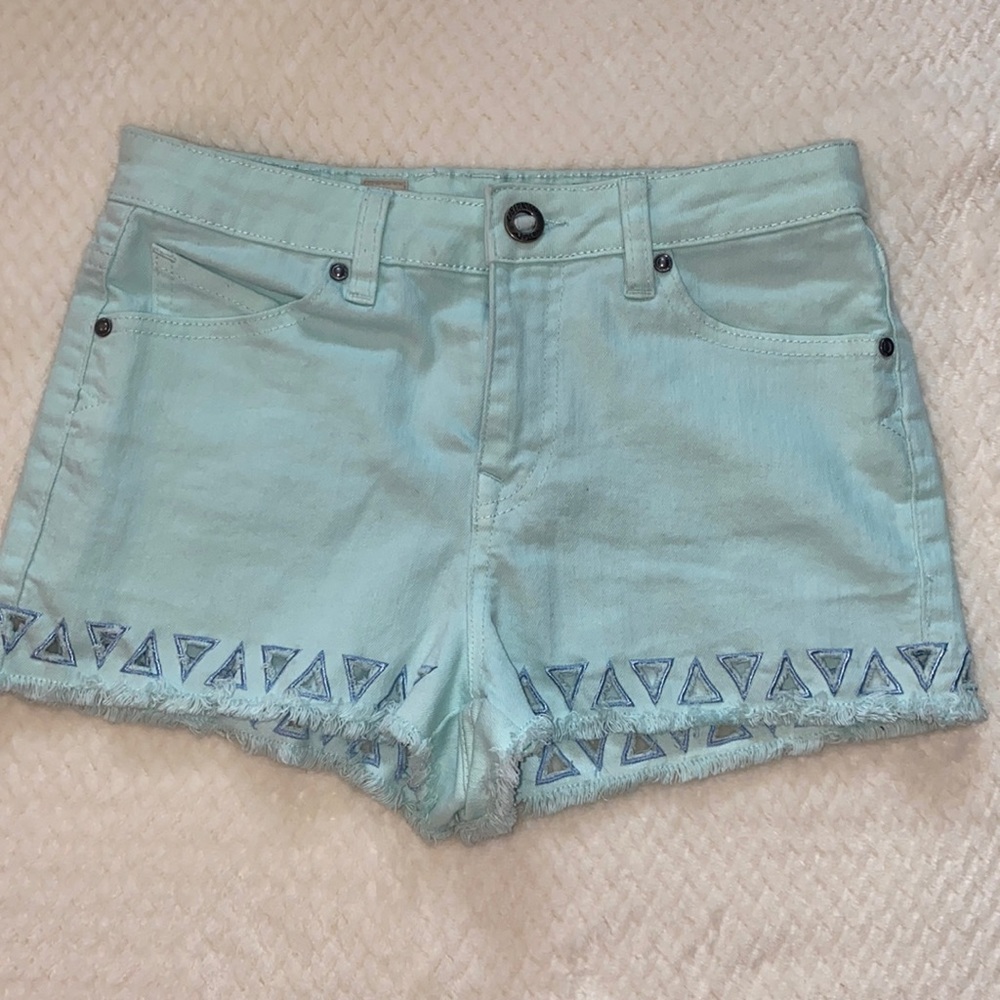 Volcom shorts